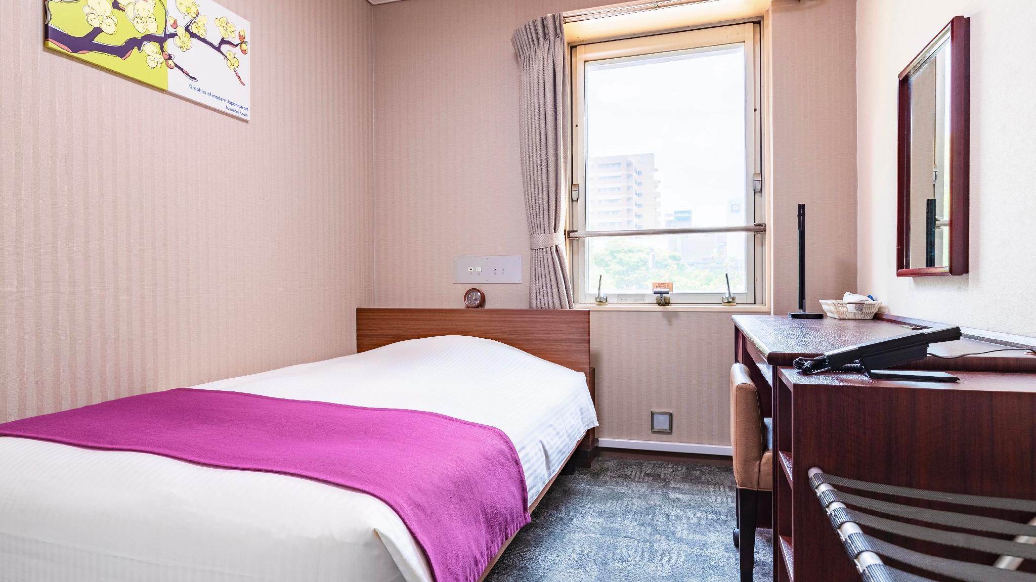 Semi Room, Economy, Single, Single Bed, Semi Double Bed, River View, Smoking