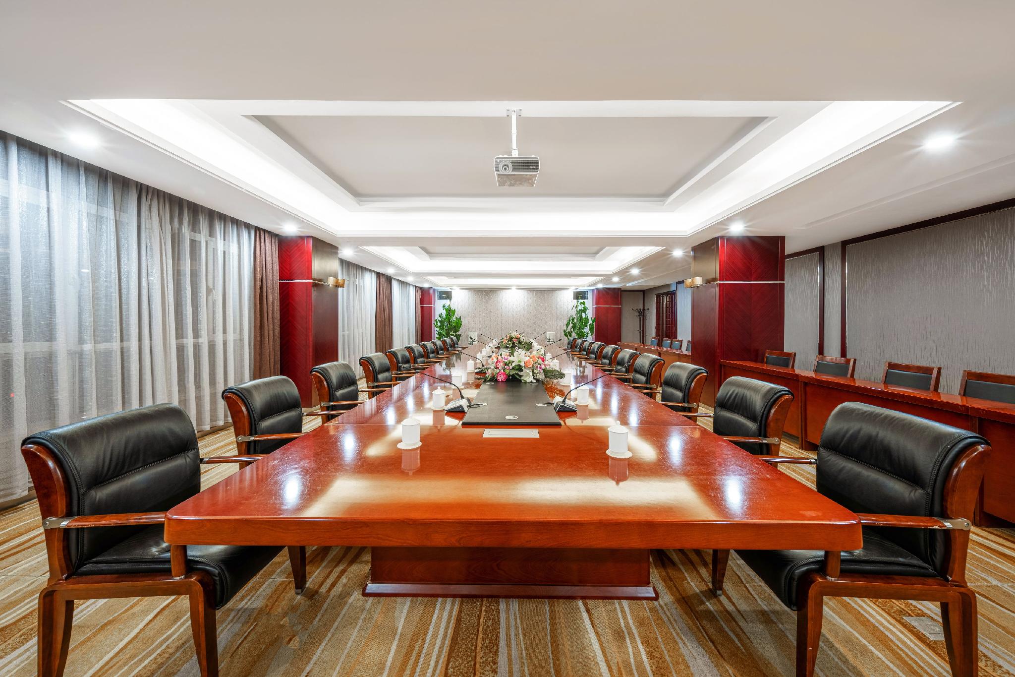 Haihua International Hotel 22/27
