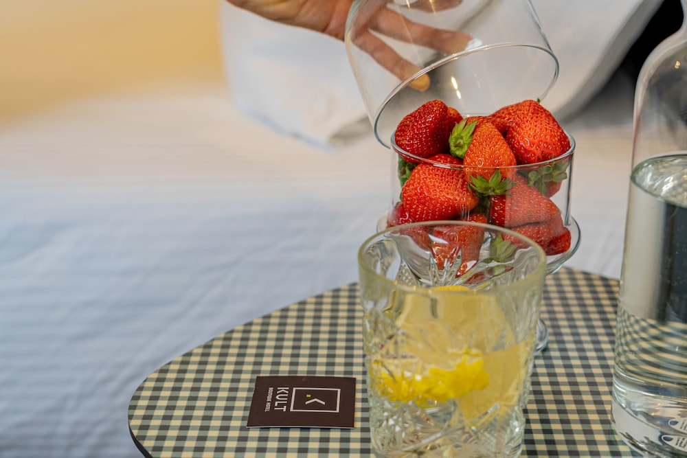 Kkult Boutique Hotel 44/57
