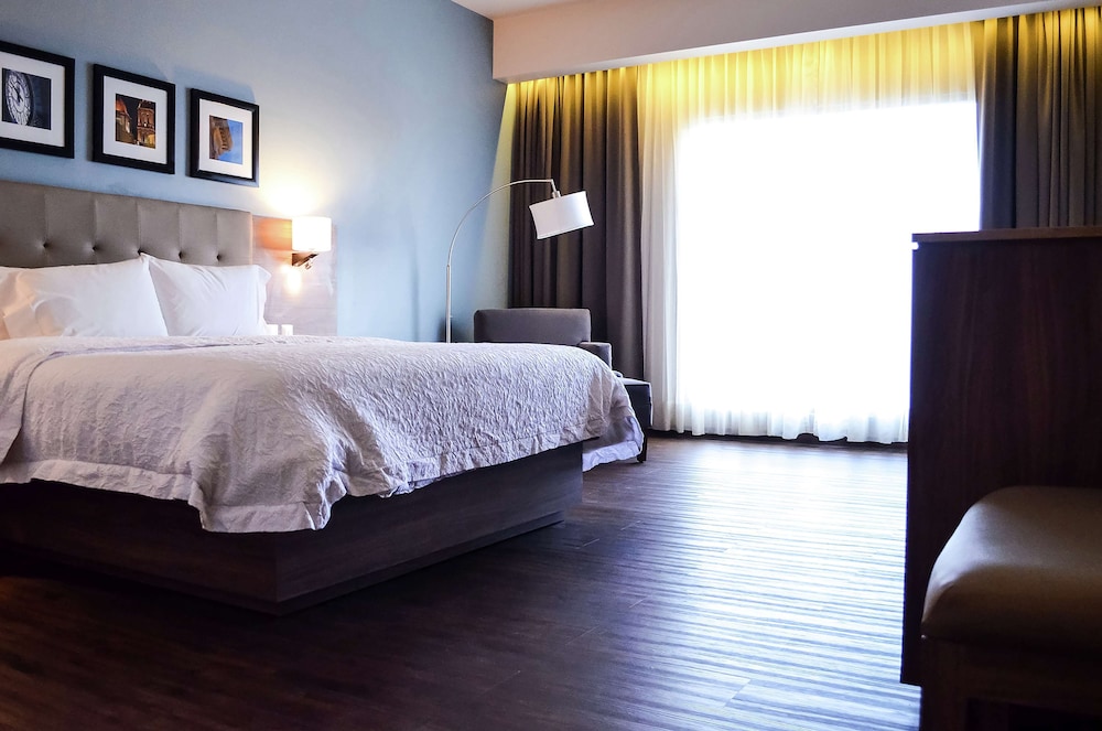 Hampton Inn by Hilton Durango 17/40