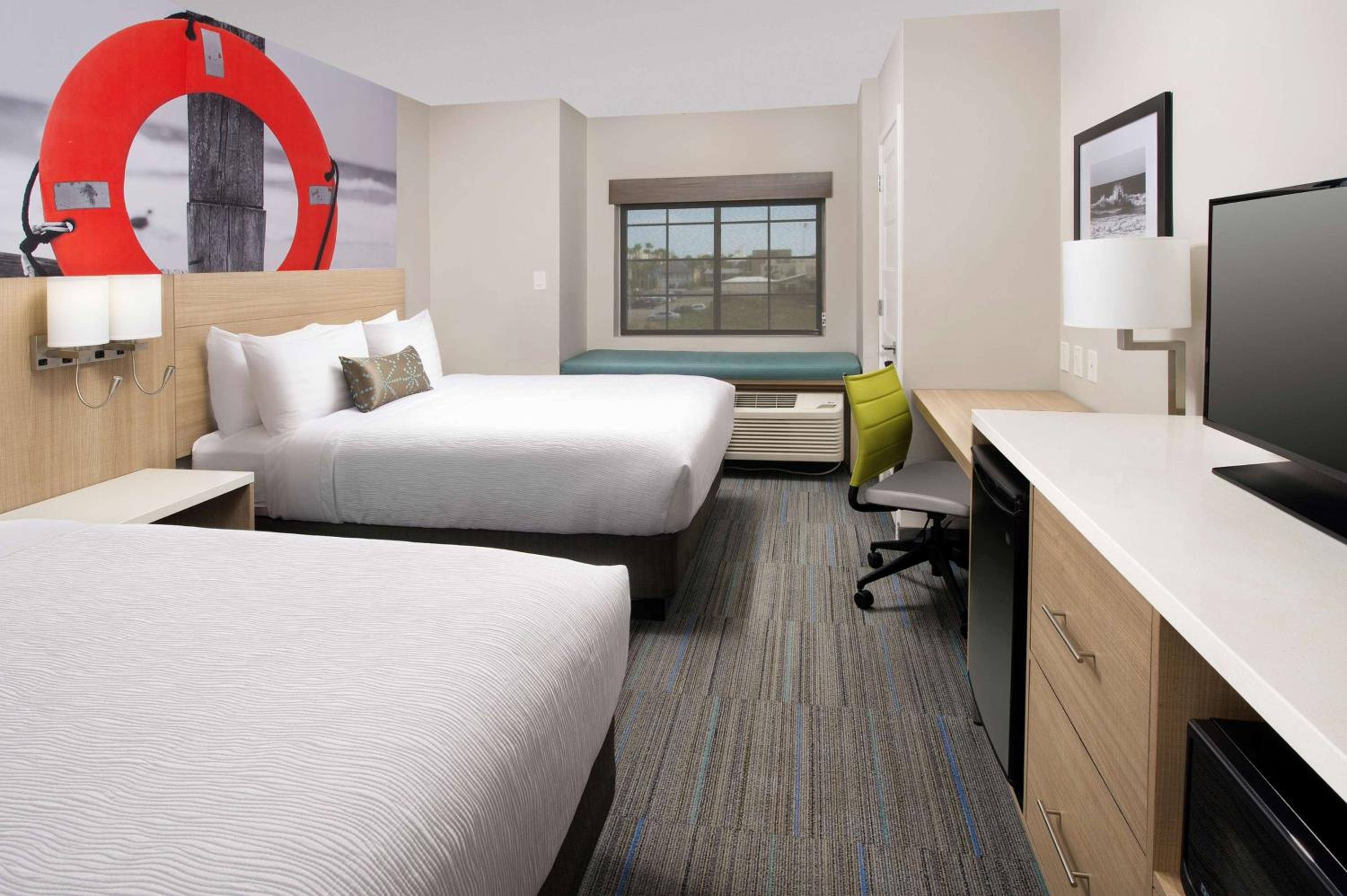 Room, Queen Bed