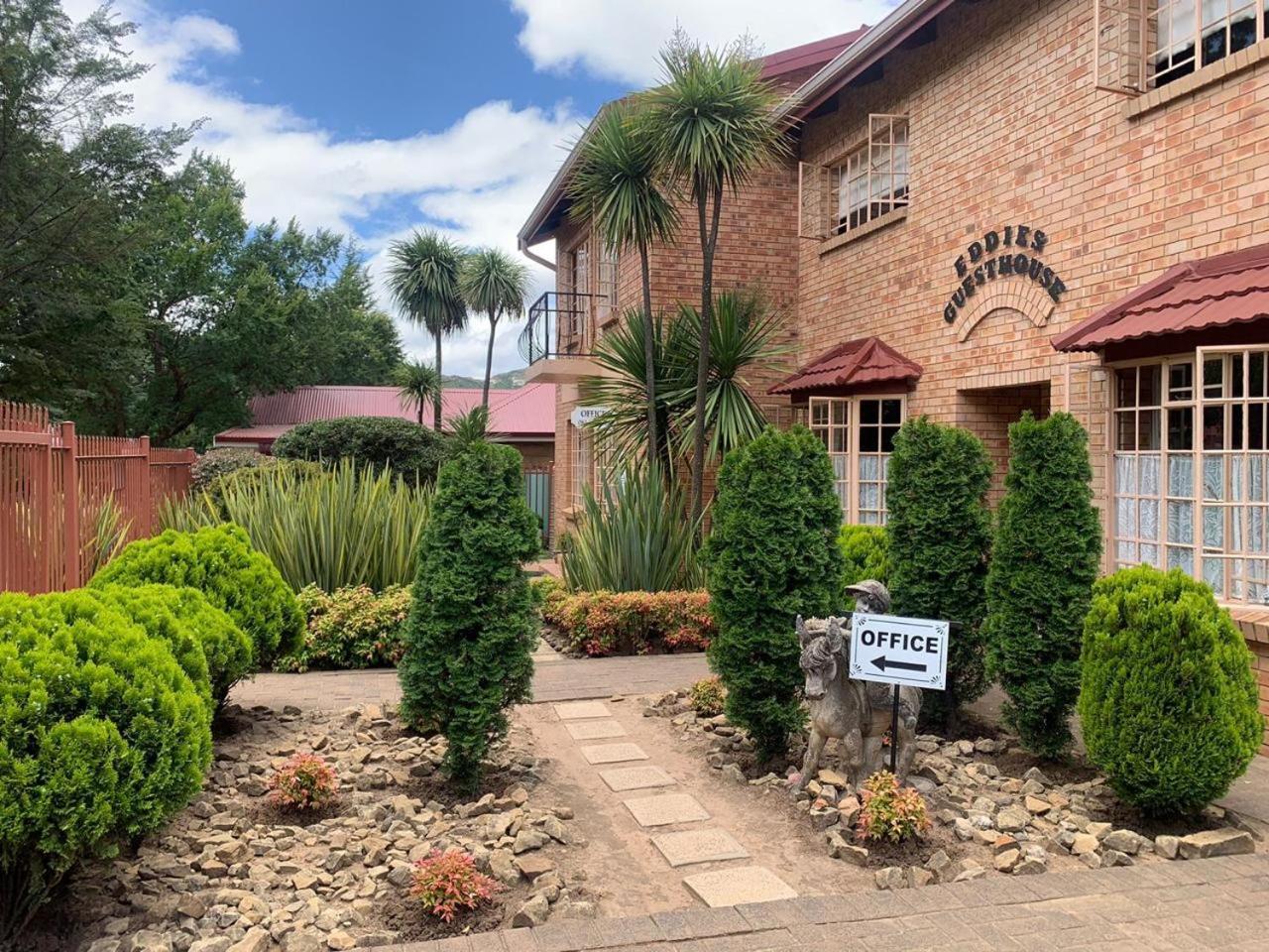 Eddies B&B/Self-catering 28/30