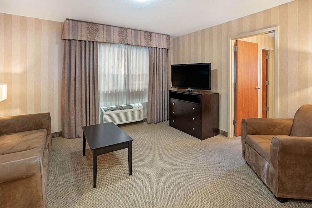 La Quinta Inn & Suites by Wyndham Boise Towne Square 44/62