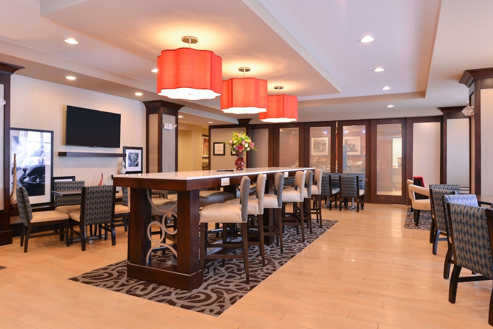 Hampton Inn Potsdam 27/33