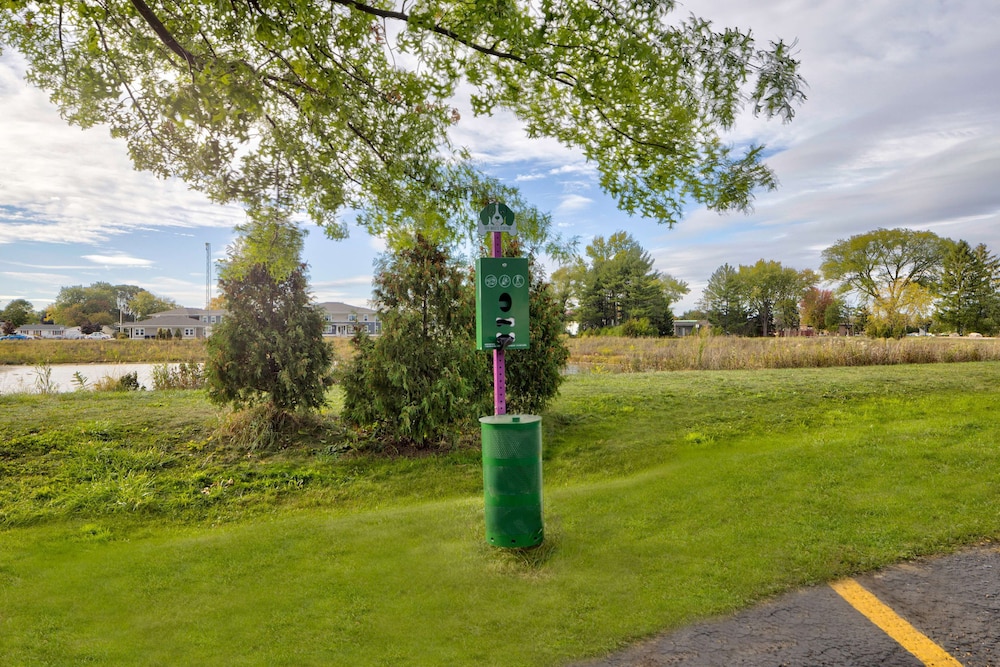 Motel6 Oshkosh, WI 43/67