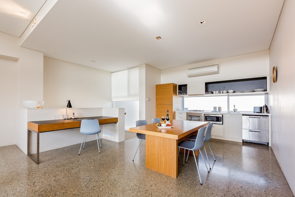 Smiths Beach Resort 47/85