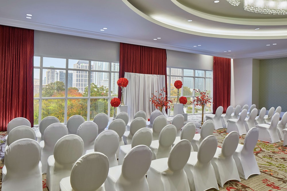 Hilton Garden Inn Atlanta Midtown 48/49