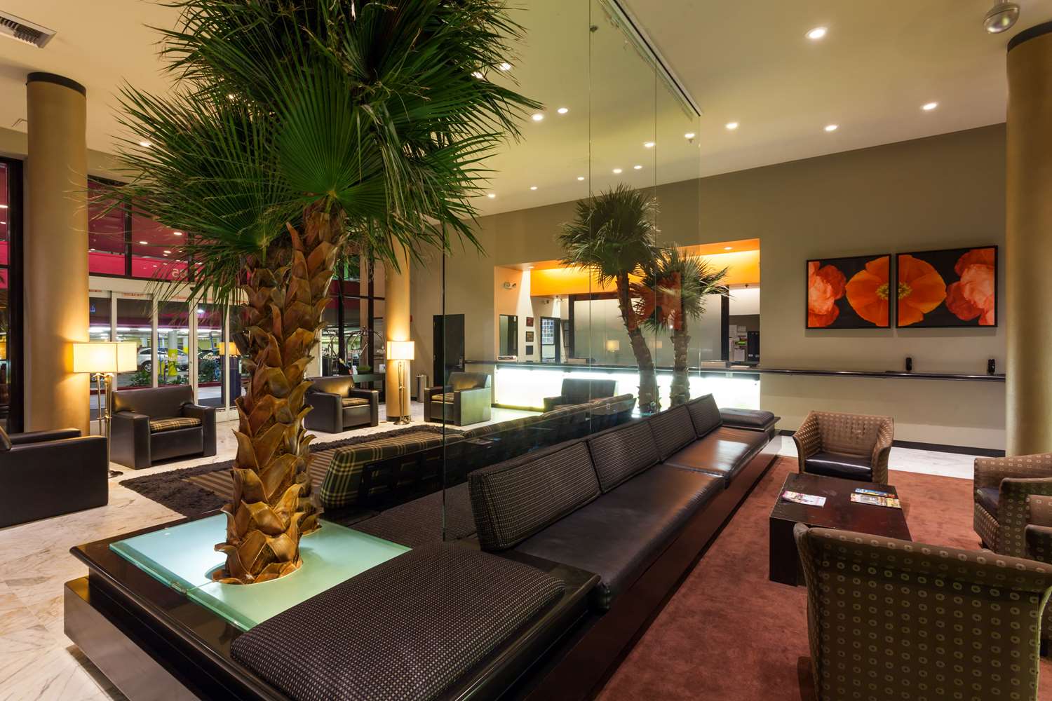 Ramada Plaza By Wyndham West Hollywood Hotel & Suites 10/15