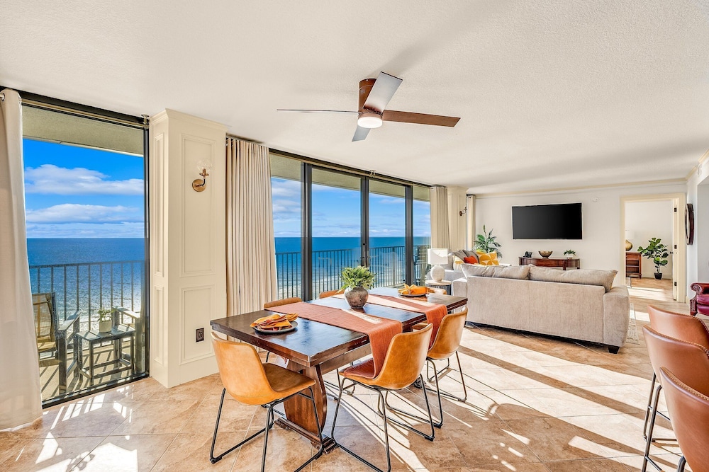 Sandpiper Beacon Beach Resort 25/50