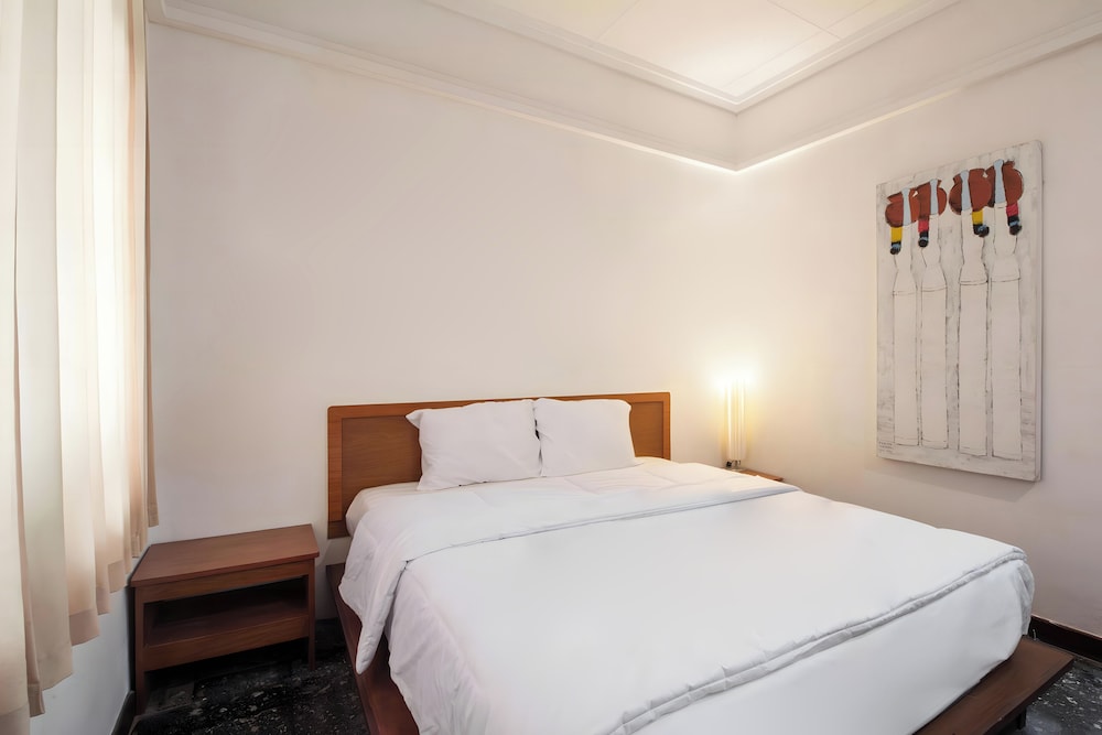 Capital O 93809 Wida Hotel 12/23