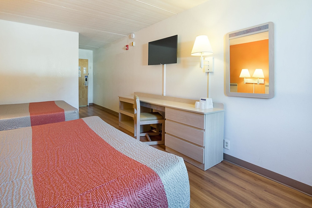 Motel6 Decatur, GA 27/55