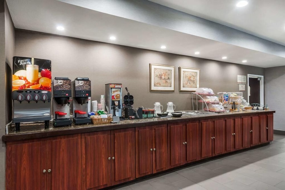 Hawthorn Suites By Wyndham Columbus North 21/25