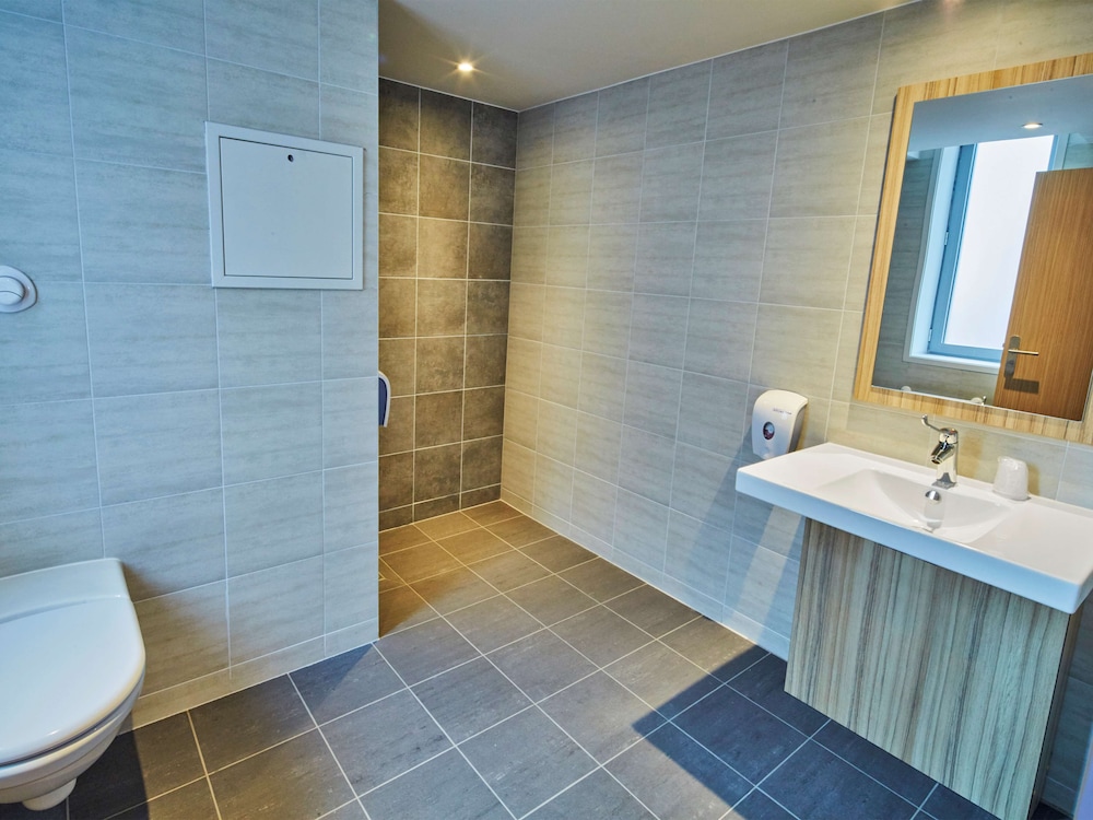 Kyriad ECO - Clermont Ferrand Estaing 39/42