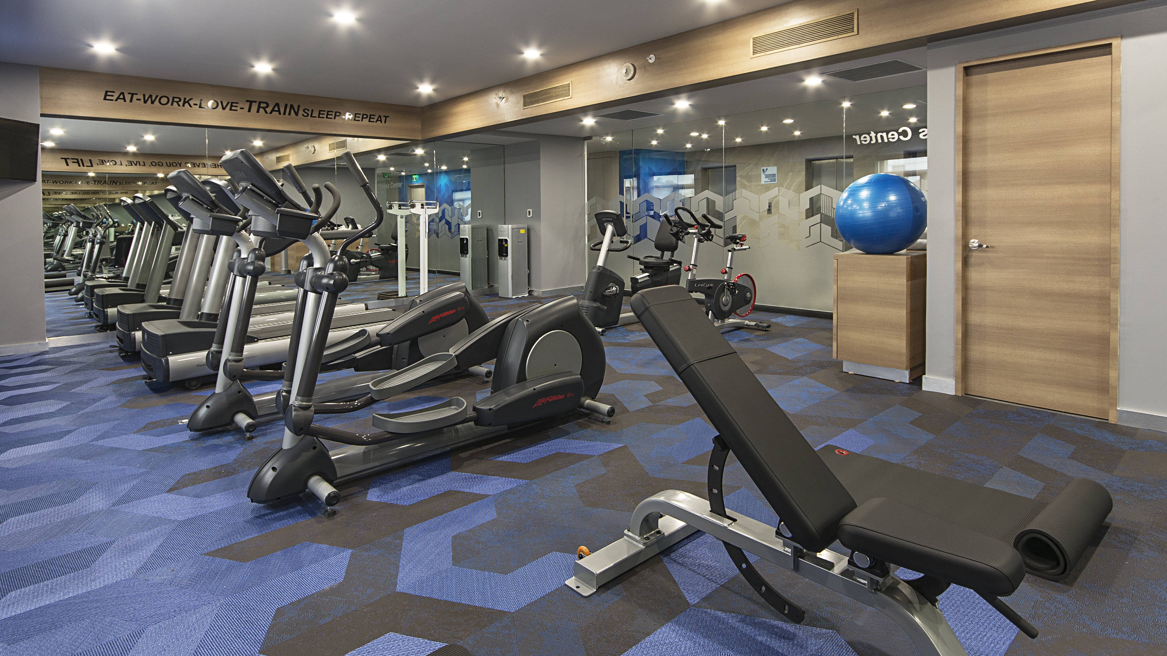 HOLIDAY INN EXPRESS MEXICO - TOREO 33/58