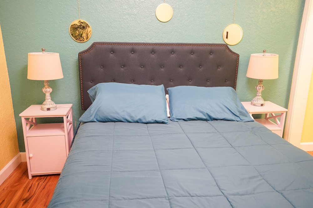 MarBay Suites 49/50