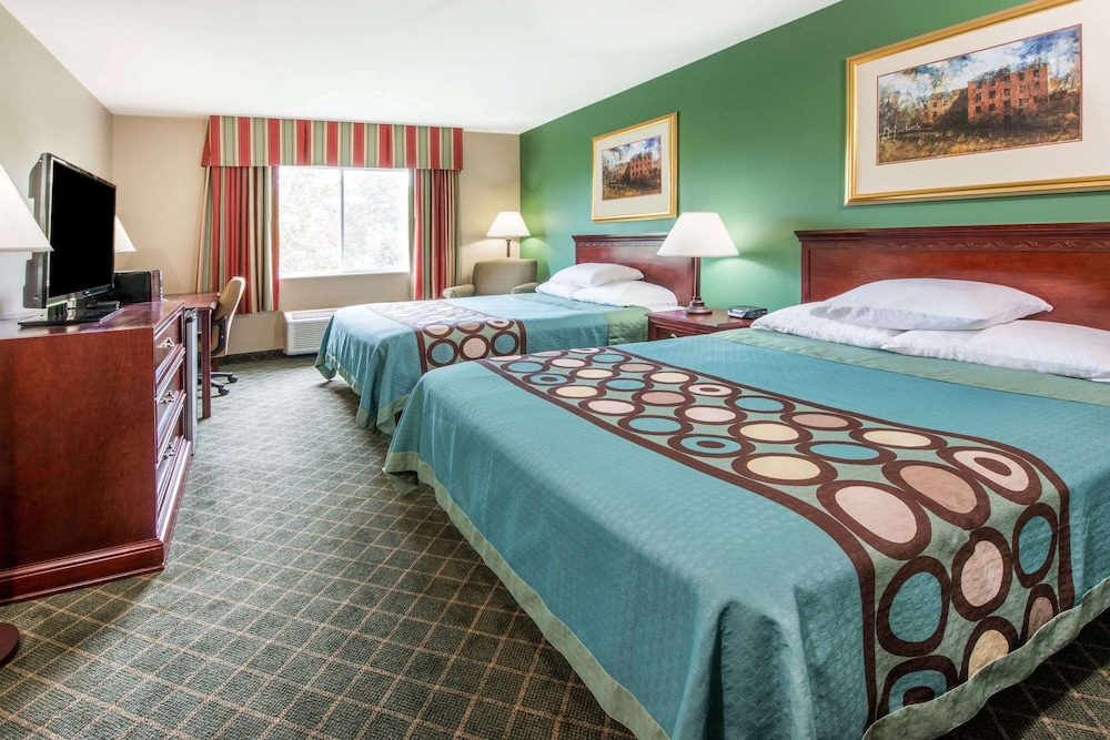 Super 8 By Wyndham Union 8/25