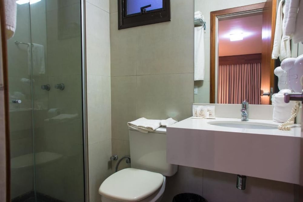 Hotel Continental Business 45/48