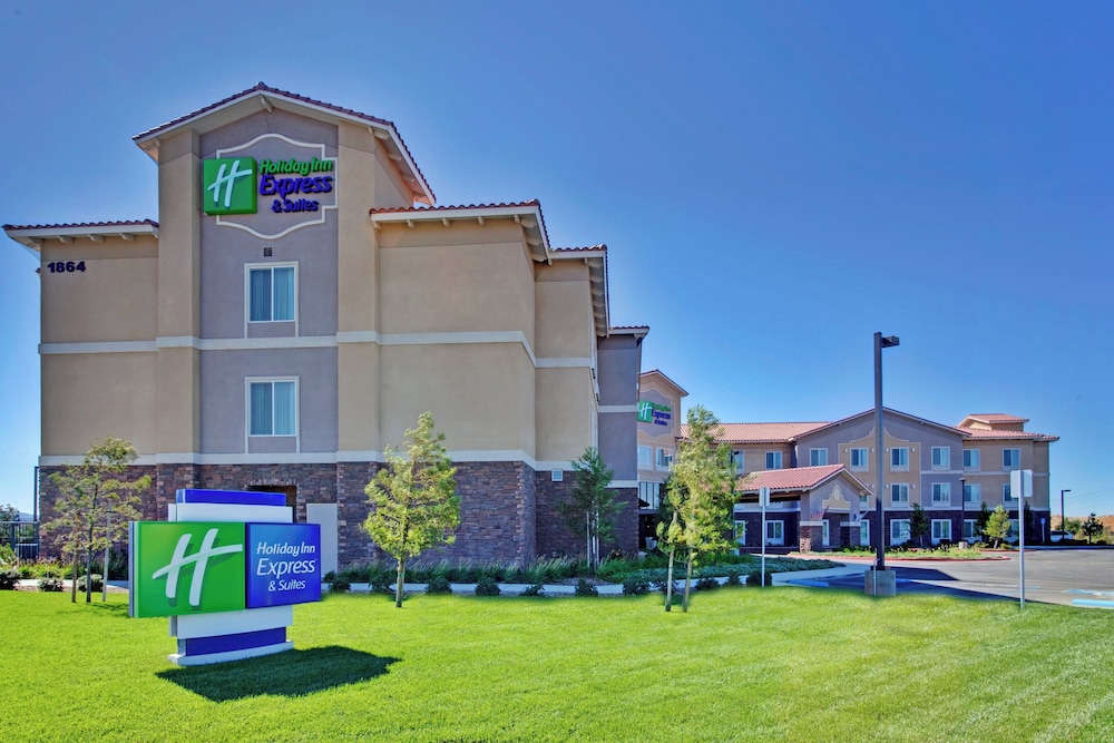 Holiday Inn Express Hotel And Suites Beaumont Oak Valley 4/66