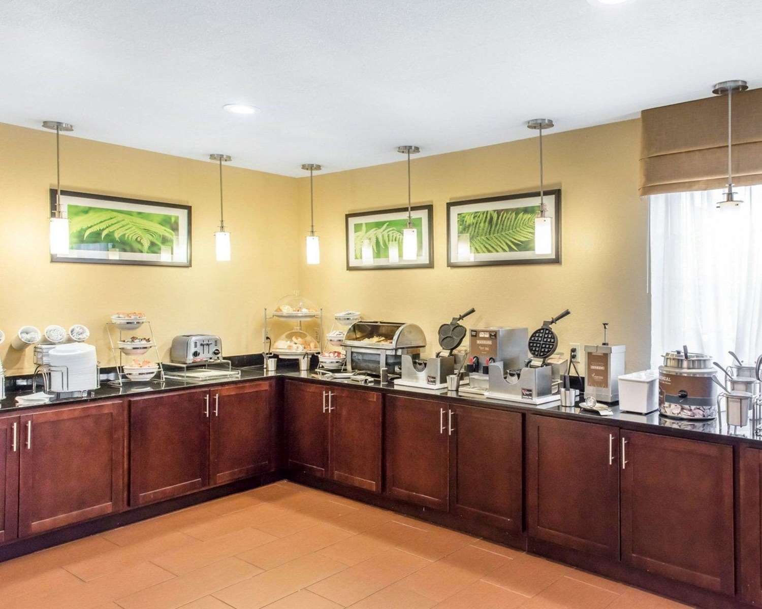 MainStay Suites Pittsburgh Airport 9/12