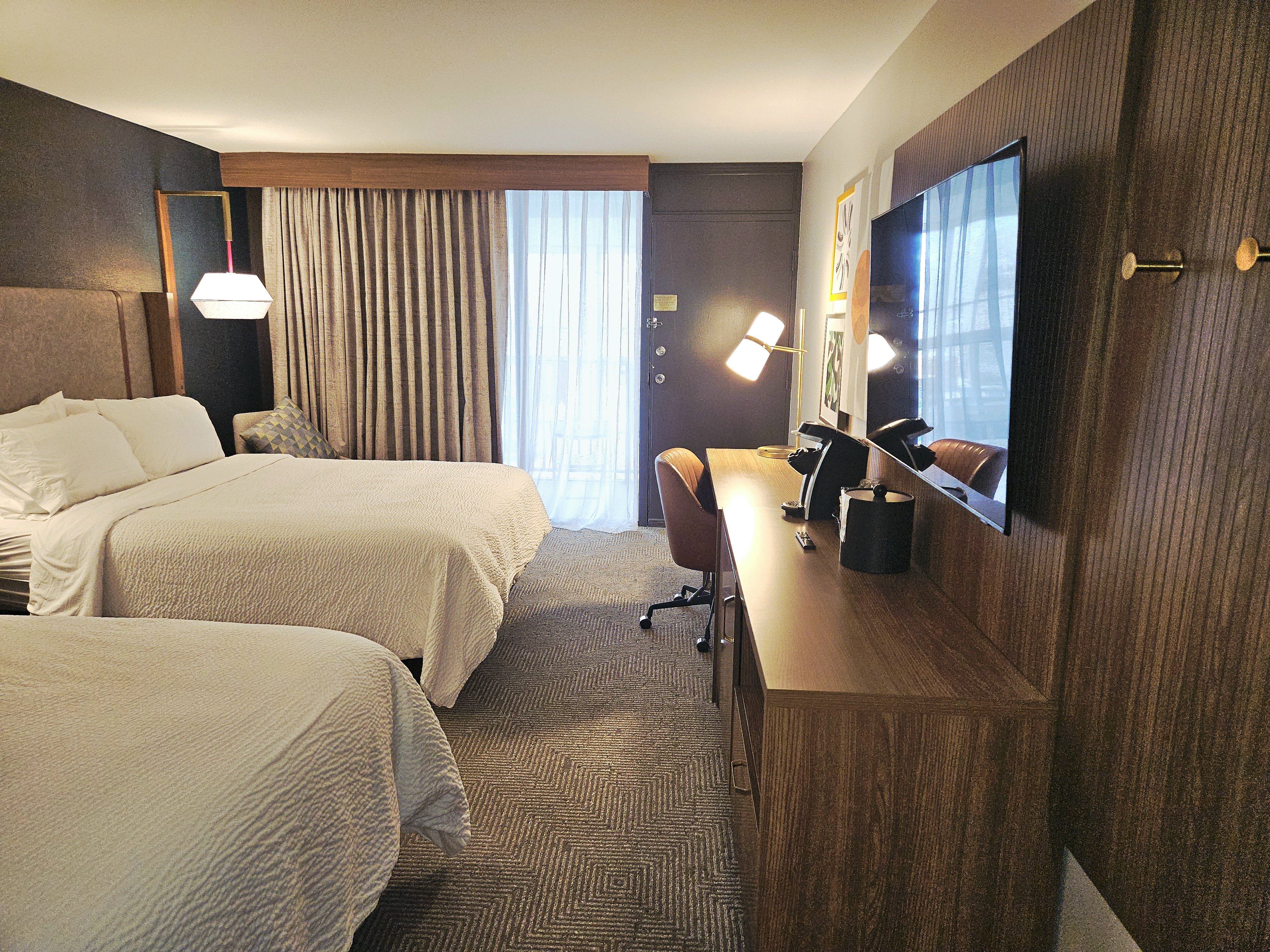 Holiday Inn Harrisburg - Hershey Area, I-81 by IHG 14/76