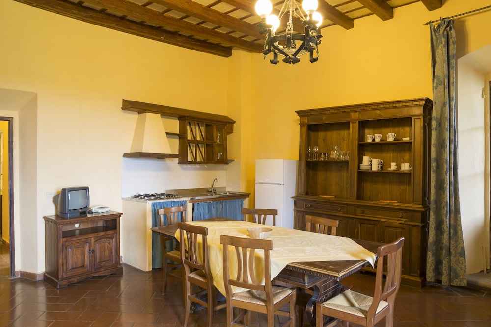 VILLA GRASSINA 34/50