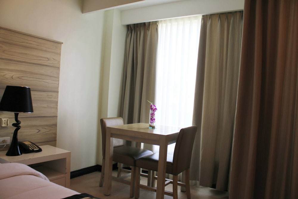 The Muse Beach Front Hotel Boracay 33/50