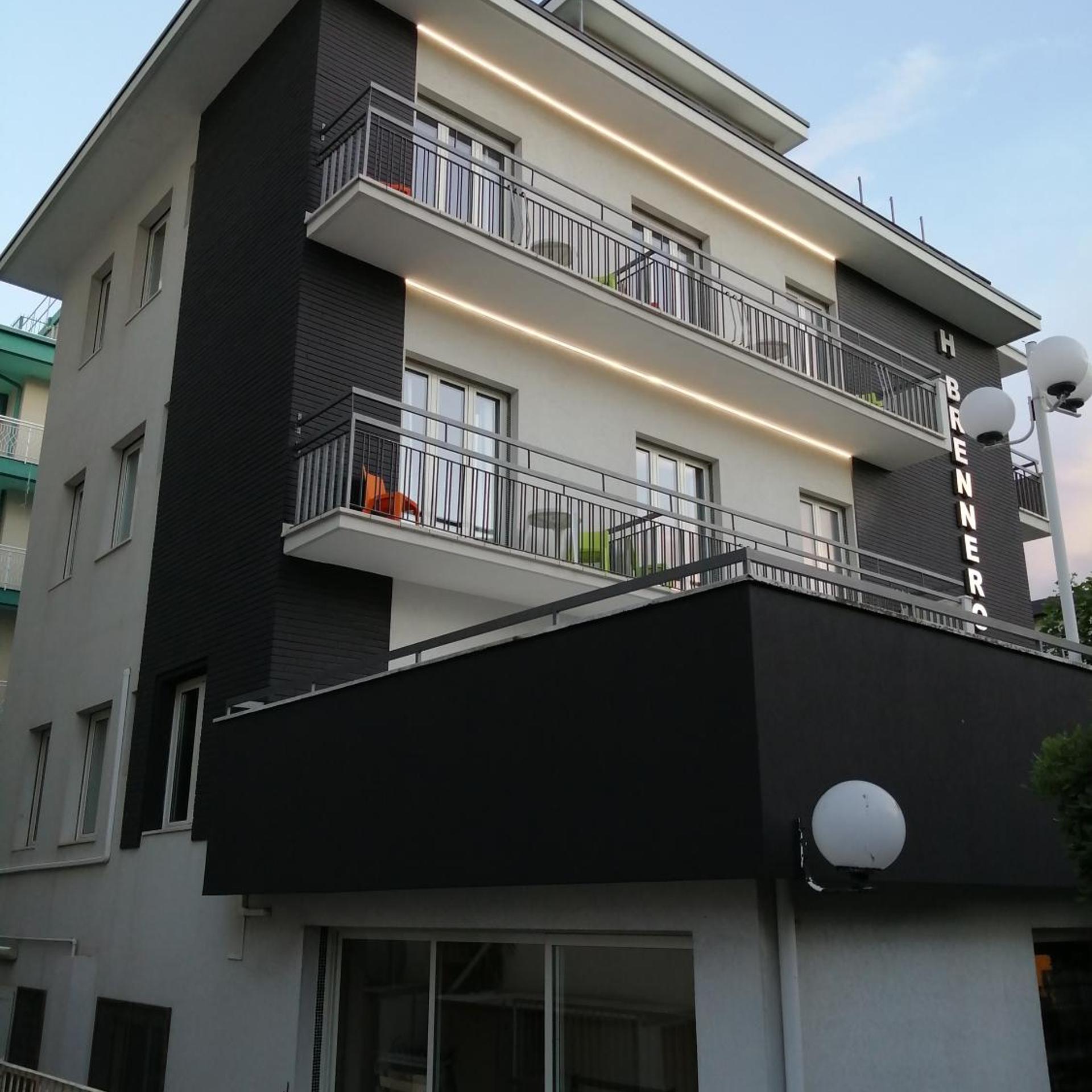 Hotel Brennero 11/45