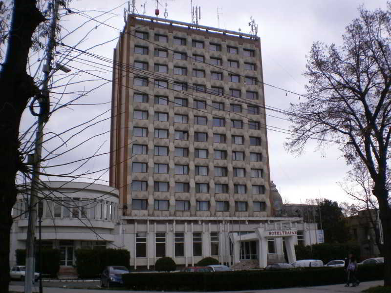 Hotel Traian 2/50
