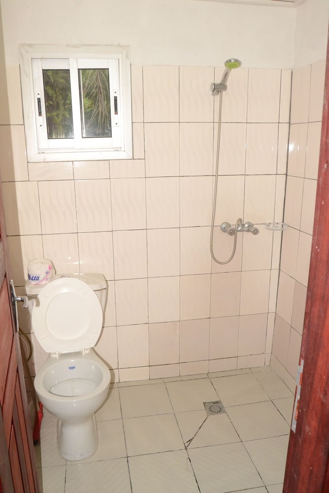 Les Gîtes de Kribi 50/50