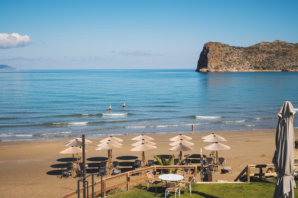 Elia Agia Marina Hotel 69/77