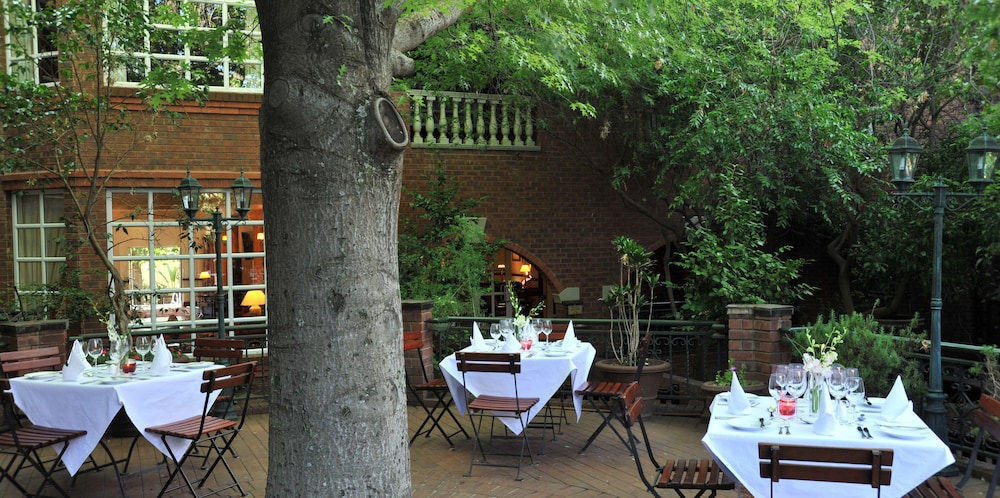 Premier Hotel Quatermain (ex. Faircity Quatermain Hotel) 68/73