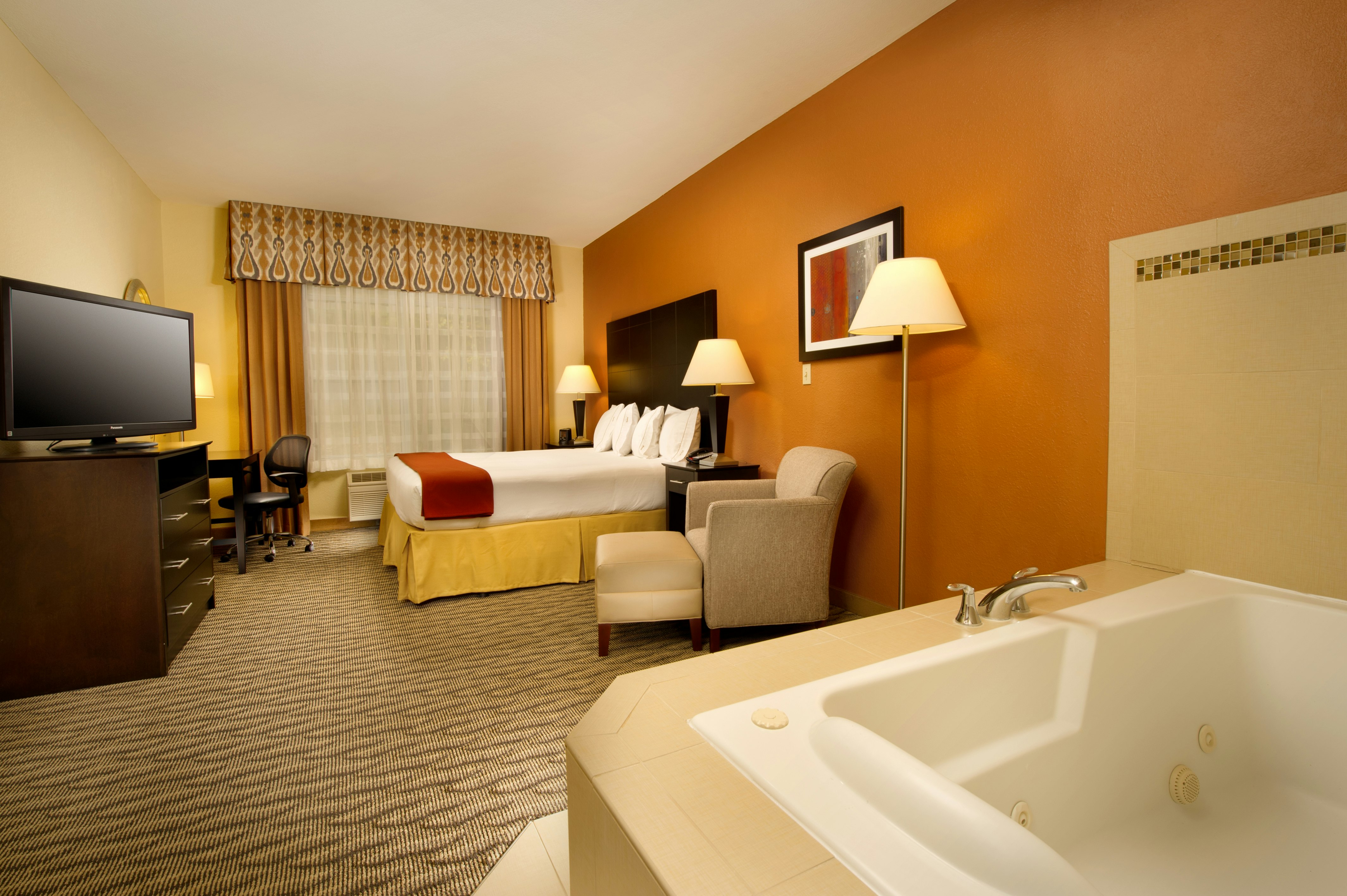 Holiday Inn Express Hotel And Suites Manassas 48/48