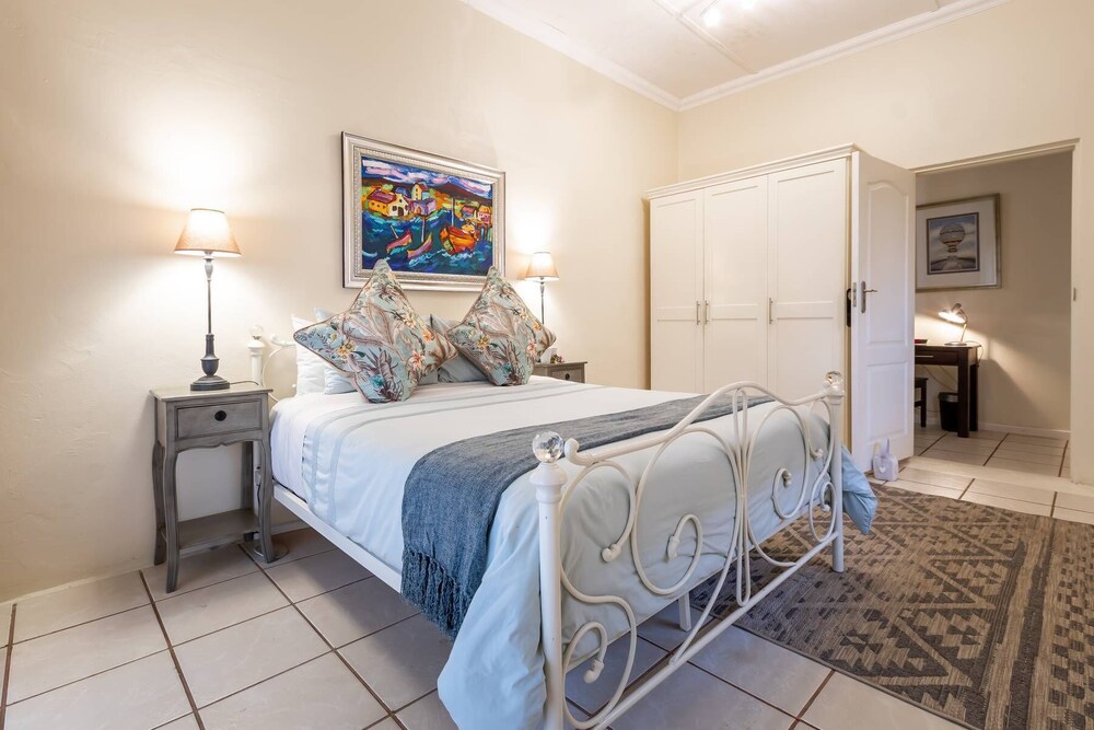 Oliver's Bed and Breakfast 15/49