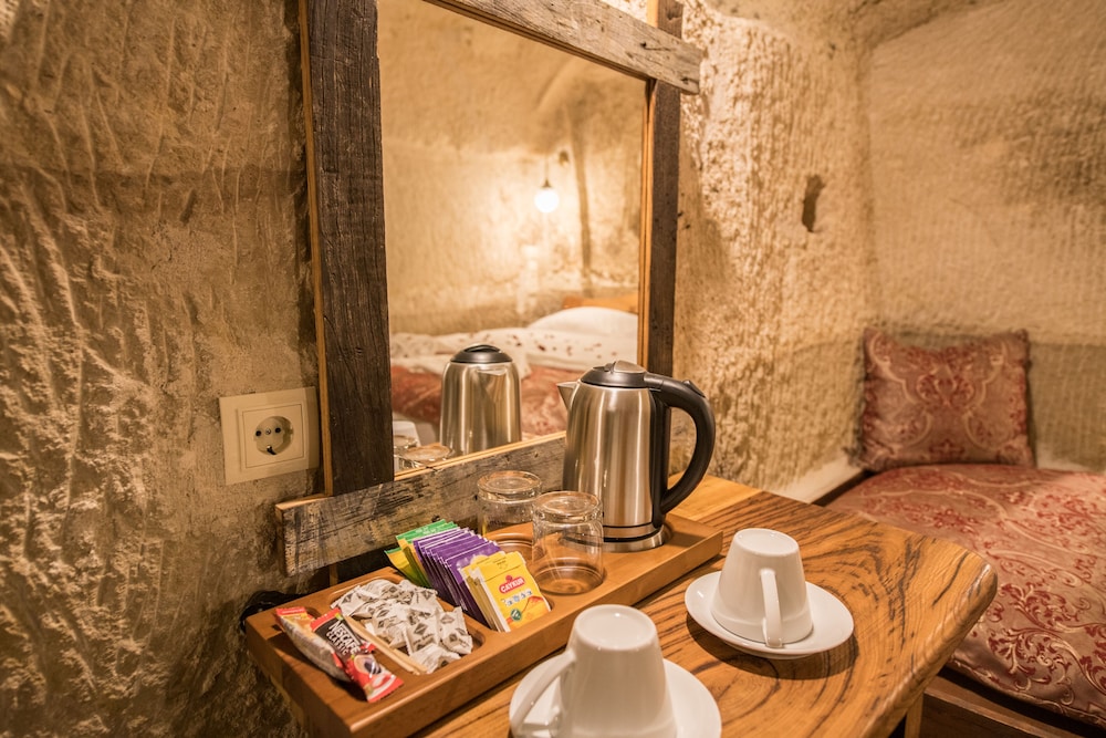 Charming Cave Hotel 14/29