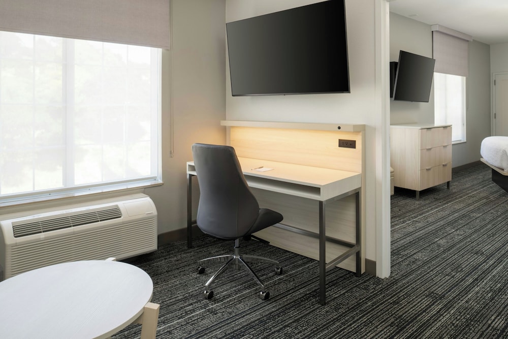 Holiday Inn Express Hotel Suites San Pablo Richmond Area 53/60