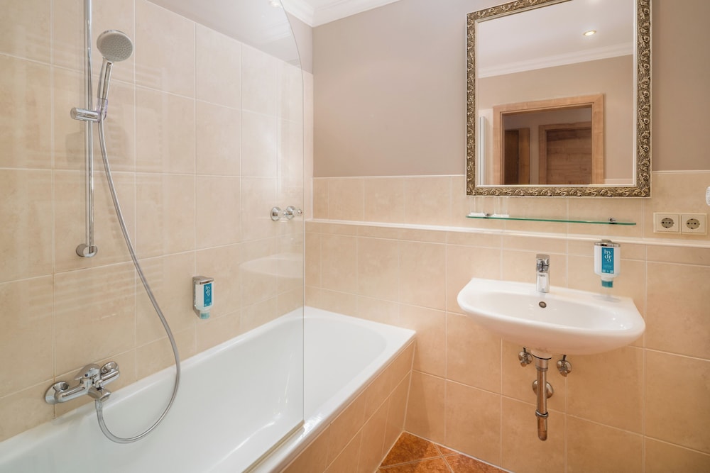 Hotel Gasthof Huber 43/47