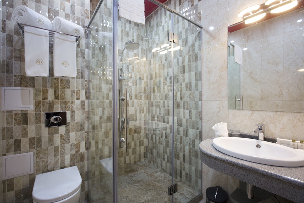 Central Hotel Yerevan 10/71