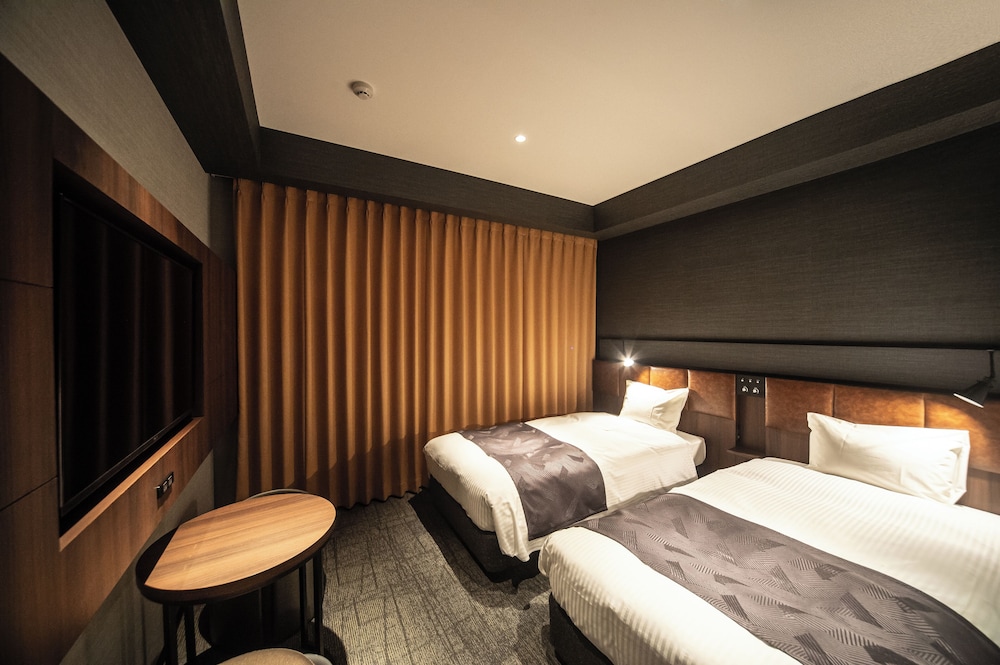 SUPERIOR, TWIN BEDS