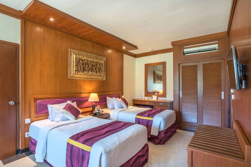Bali Beach Hotel 19/50