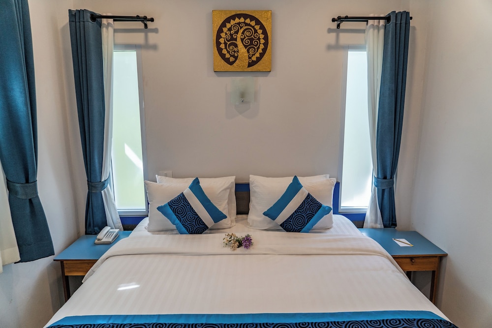 DELUXE, VILLA, PRIVATE GARDEN