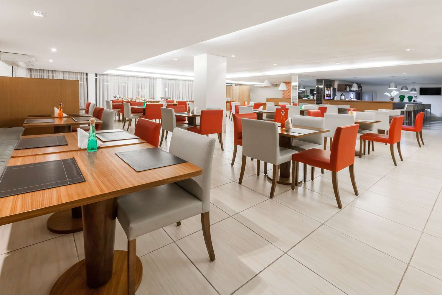 Ramada by Wyndham Campos dos Goytacazes Hotel & Suites 36/49