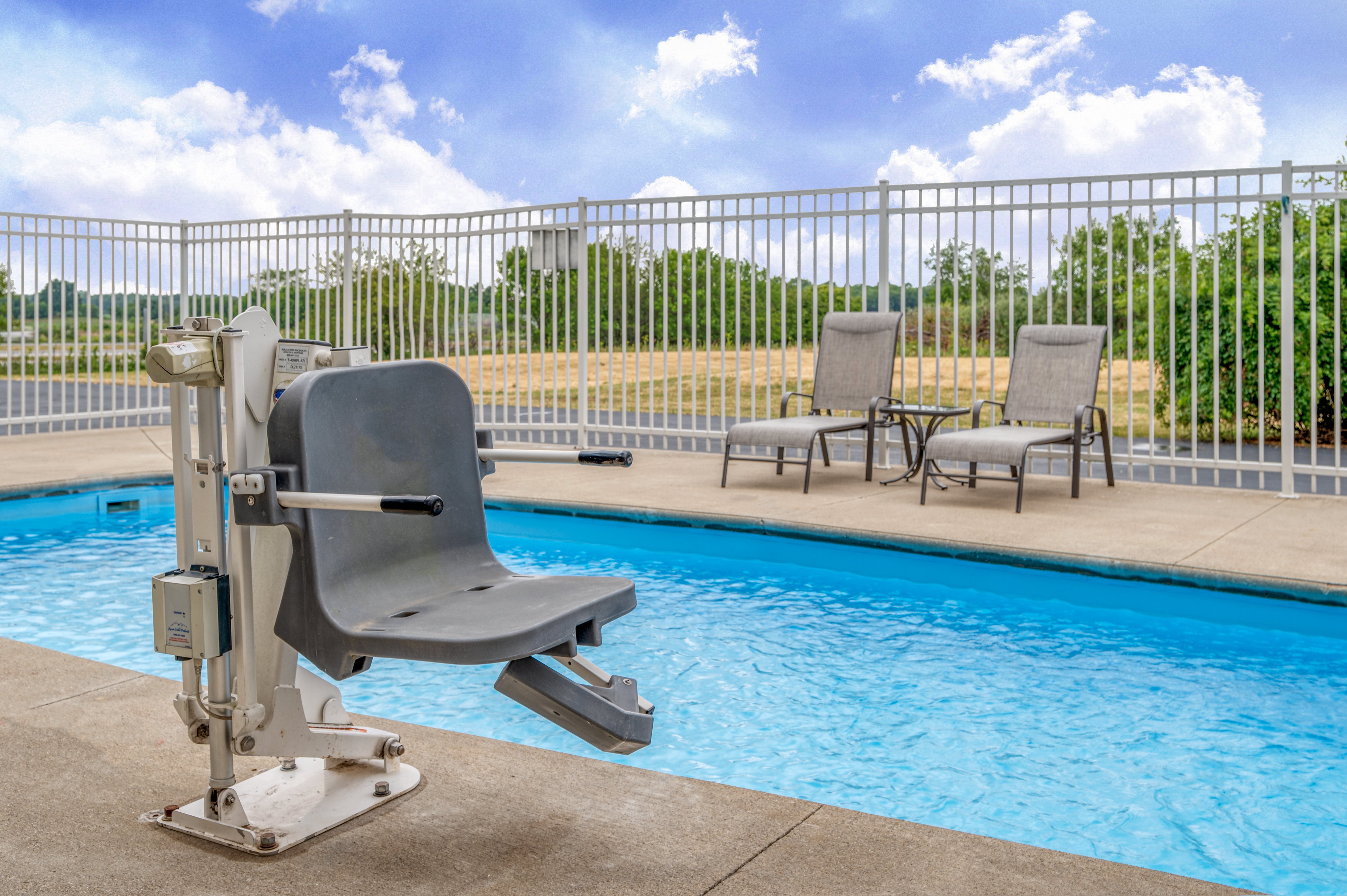 Holiday Inn Express Rensselaer, an IHG Hotel 33/34