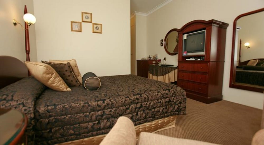 AUSTRALIAN HERITAGE MOTOR INN 17/33