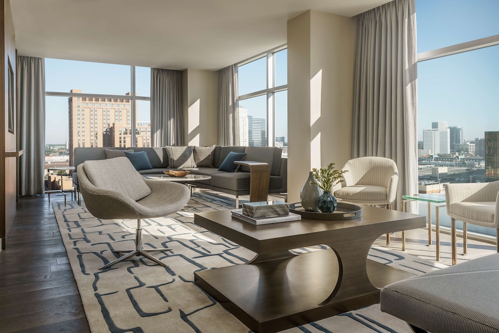 Hyatt Regency Houston/Galleria 37/74