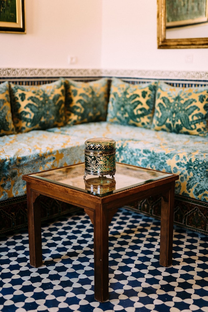 La Maison Bleue 7/50