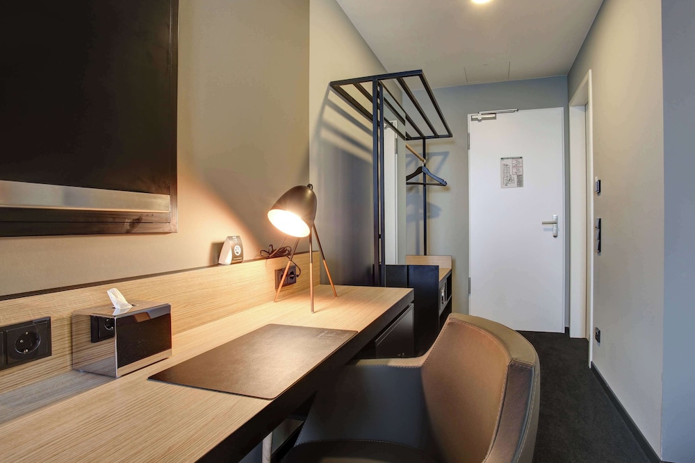 Vienna House Easy by Wyndham Dortmund 48/57