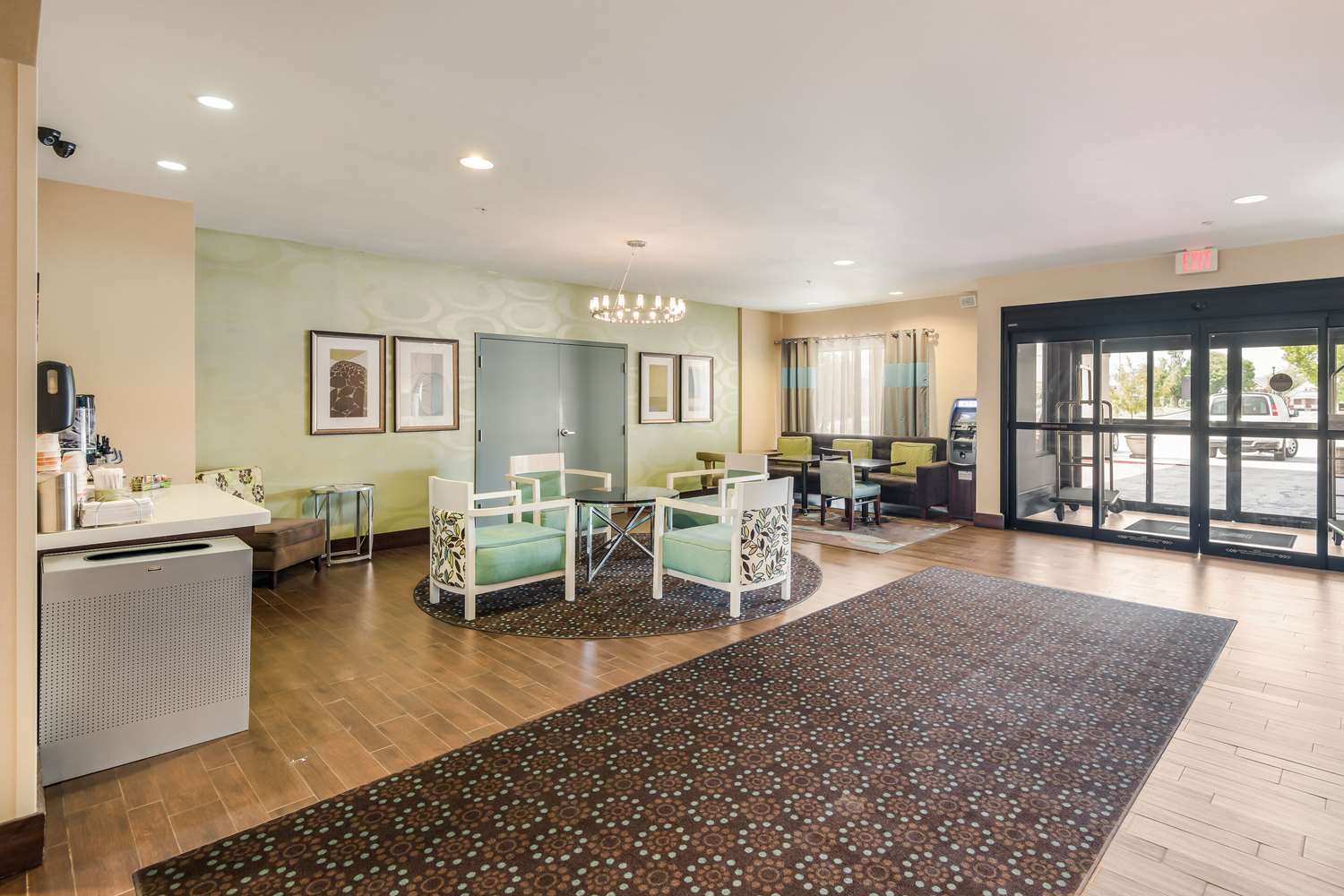 Quality Inn & Suites Quincy - Downtown 25/45