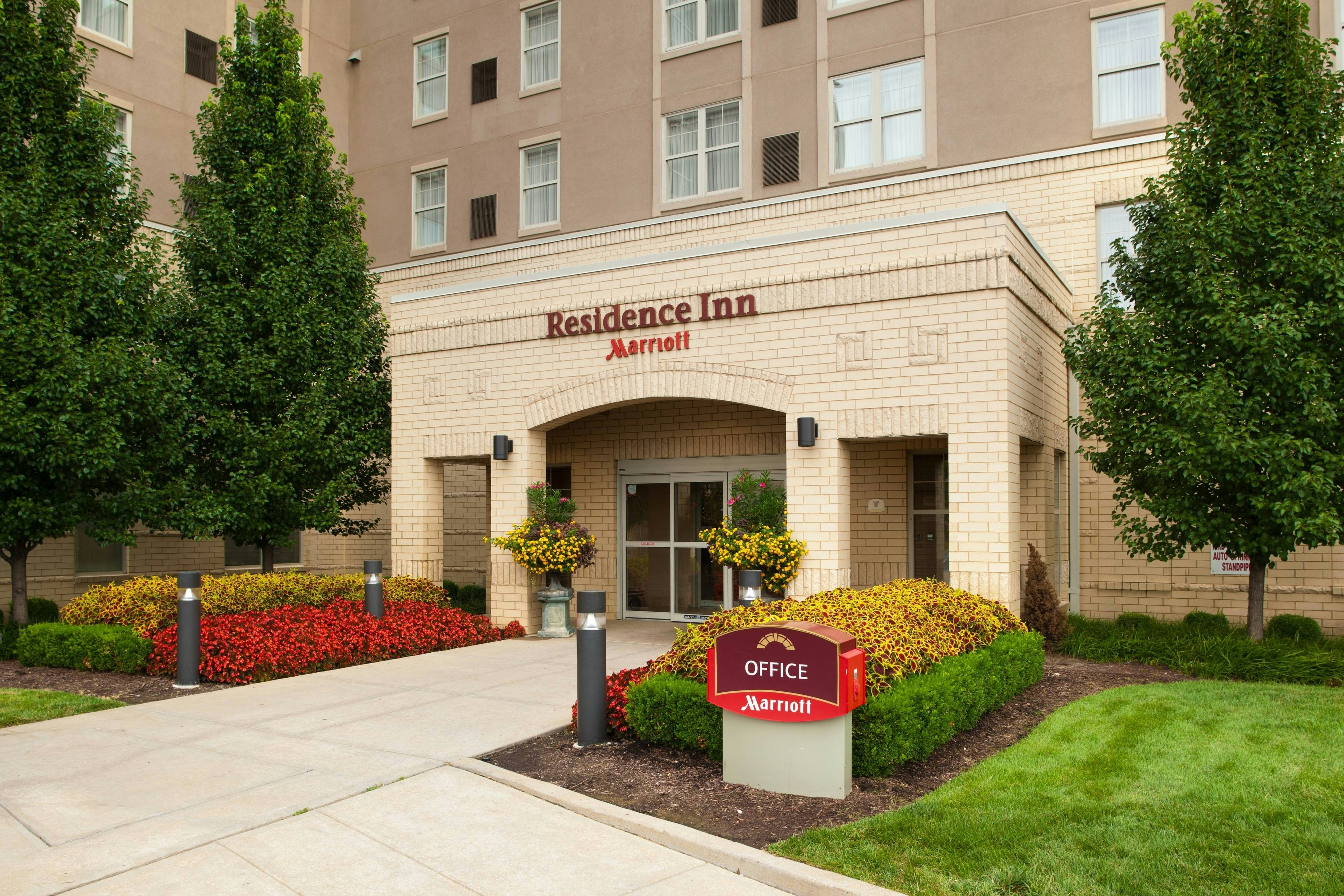 Residence Inn By Marriott St Louis Downtown 11/12