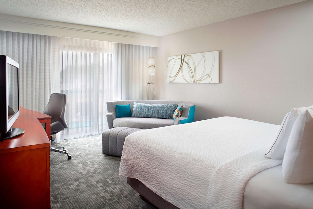 Sonesta Select Atlanta Airport North 7/30