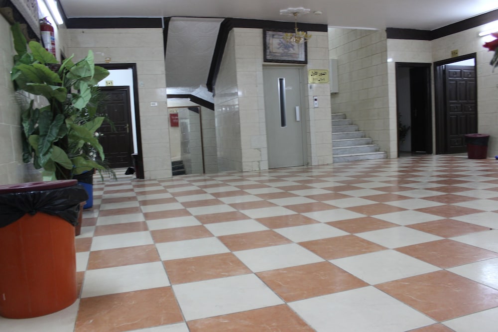 Al Eairy Furnished Apartments - Al Bahah 3 45/52
